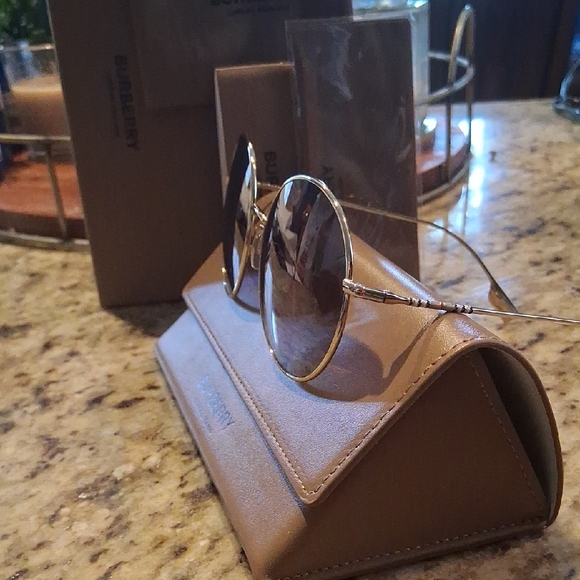 Burberry Gold Frame Sunglasses - Picture 1 of 4